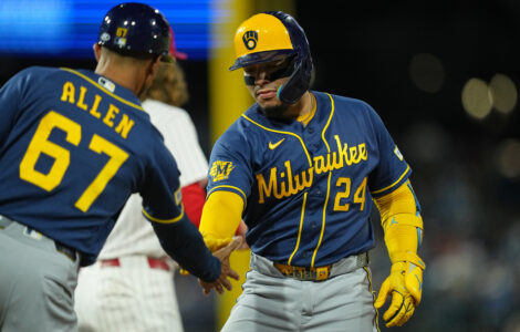 Yelich and Turang homer as Brewers win 99th game and slow Phillies' playoff push